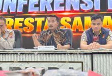 Polresta Samarinda saat melakukan konferensi pers yang digelar di Mako Polresta Samarinda, Jumat (9/10/2026).